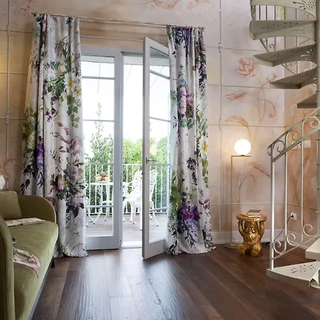 Il Villino & Ξενοδοχείο SantʼArcangelo di Romagna